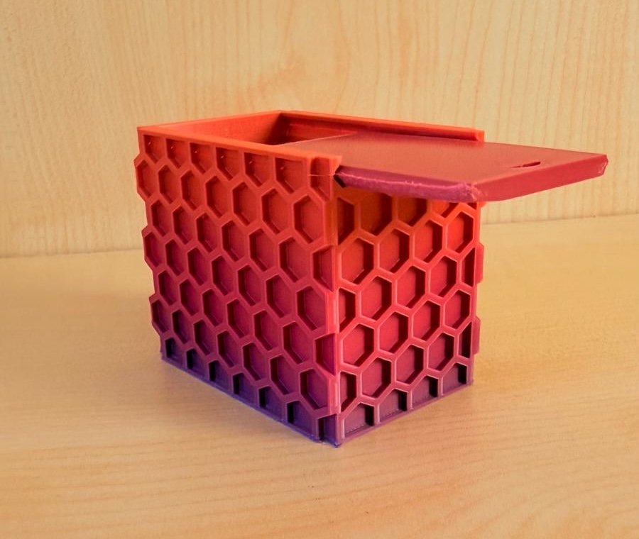 Honeycomb box